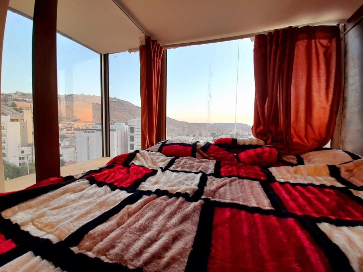 Petra Cabin Hostel Wadi Musa Eksteriør billede