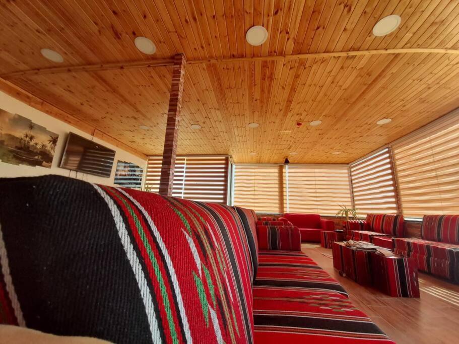 Petra Cabin Hostel Wadi Musa Eksteriør billede
